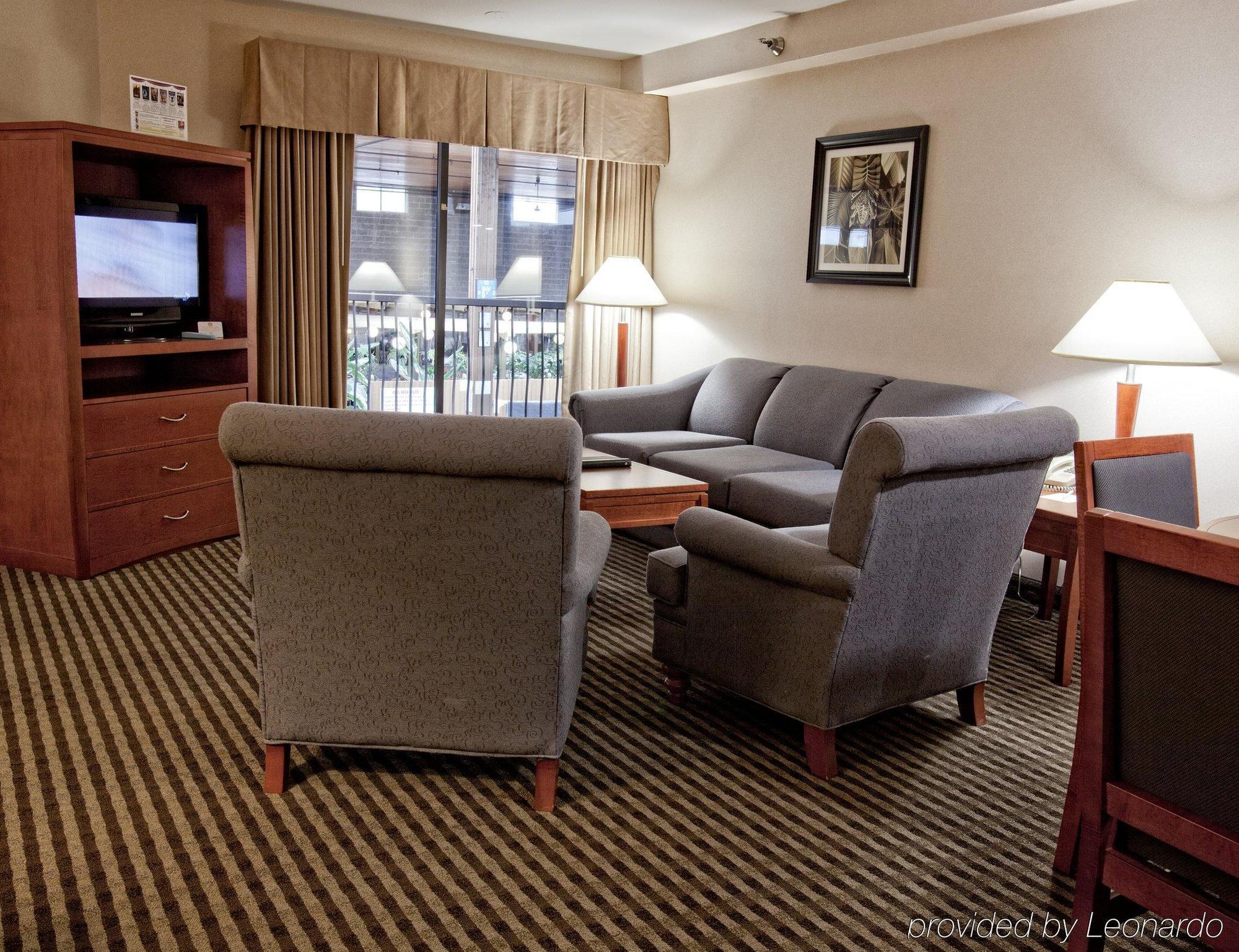 Surestay Hotel By Best Western Chilliwack Habitación foto