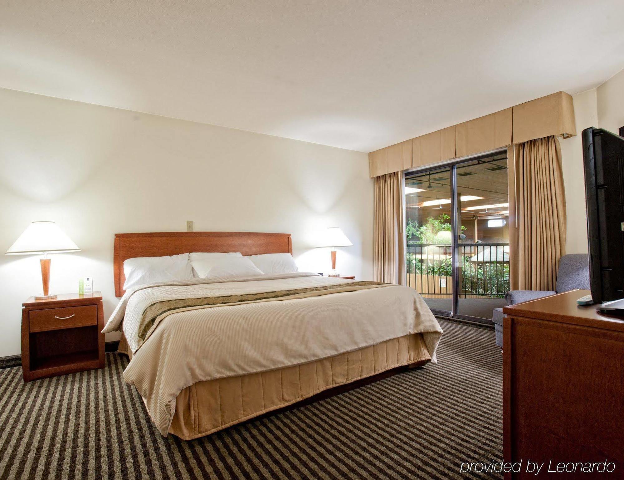 Surestay Hotel By Best Western Chilliwack Exterior foto
